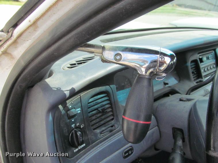 image for item K4940 1998 Ford Crown Victoria Police Interceptor