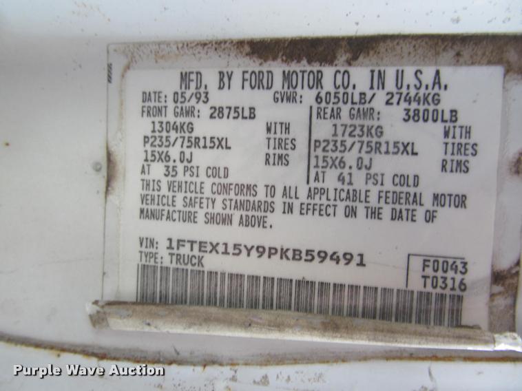 image for item K4941 1993 Ford F150 XL SuperCab pickup truck