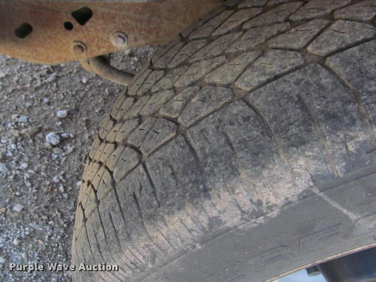 image for item K4942 1998 Chevrolet S10 pickup truck