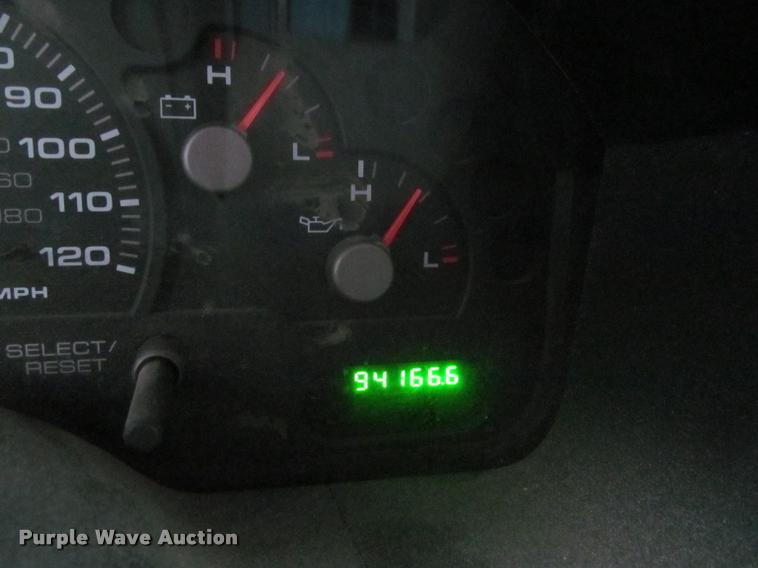 image for item K4951 2003 Ford Explorer SUV