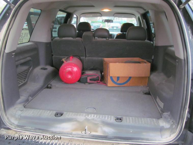 image for item K4951 2003 Ford Explorer SUV