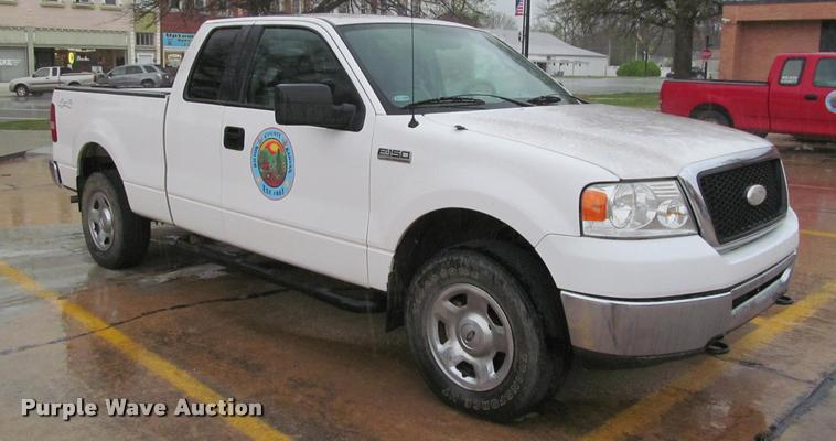 image for item K4952 2007 Ford F150 XLT SuperCab pickup truck