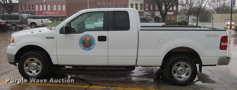 image for item K4952 2007 Ford F150 XLT SuperCab pickup truck