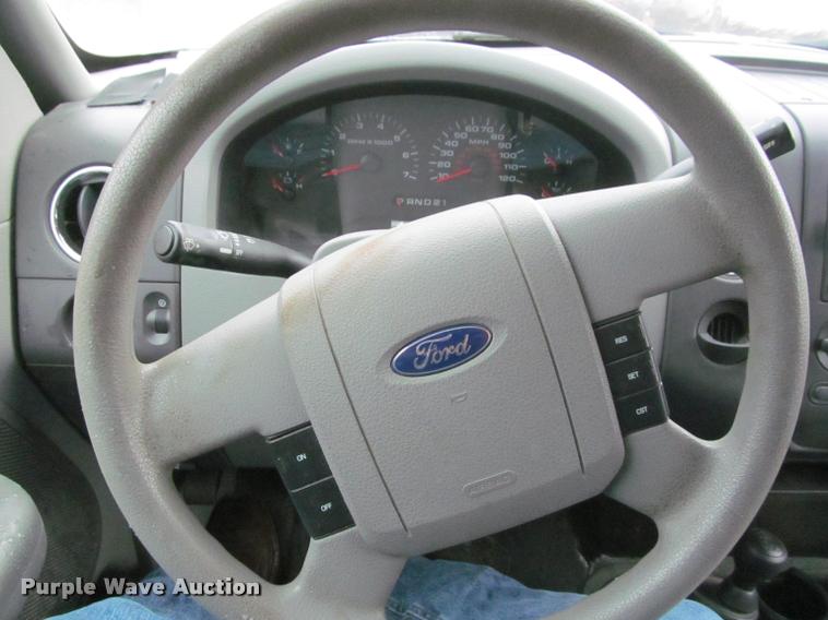 image for item K4952 2007 Ford F150 XLT SuperCab pickup truck