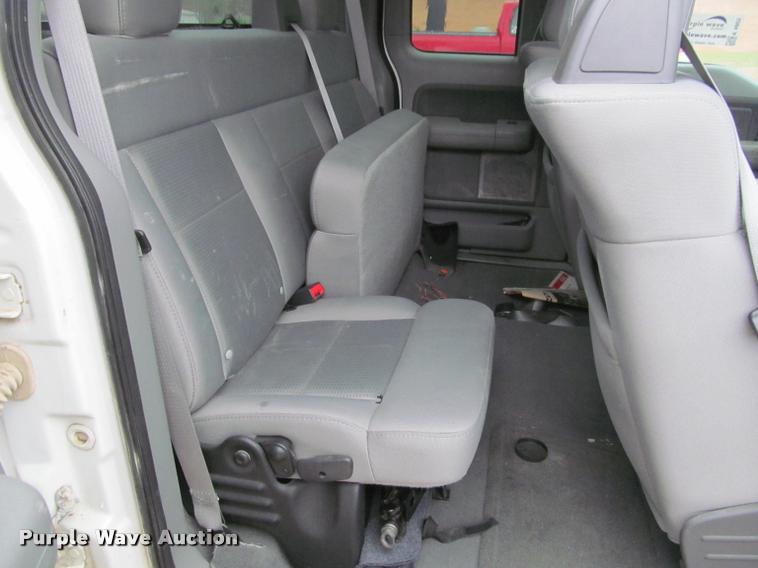 image for item K4952 2007 Ford F150 XLT SuperCab pickup truck