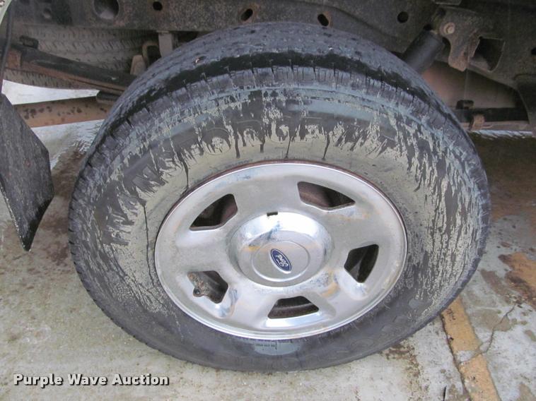 image for item K4952 2007 Ford F150 XLT SuperCab pickup truck