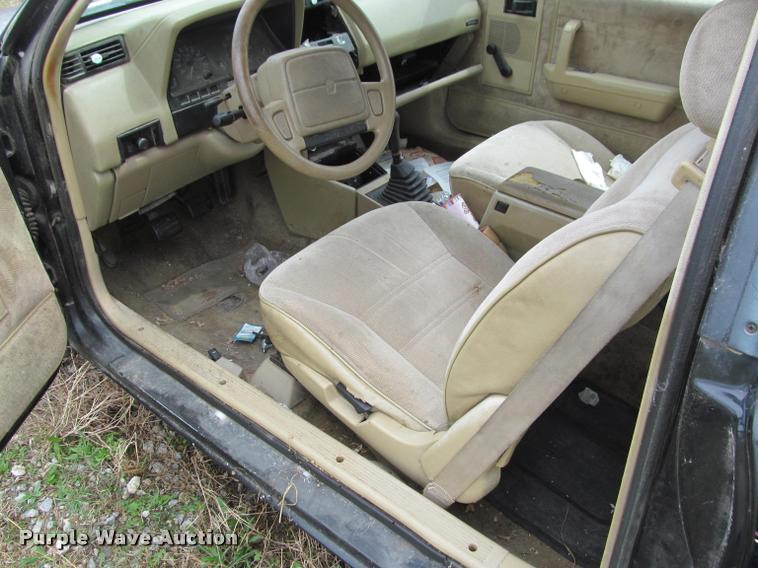 image for item K4953 1991 Dodge Shadow