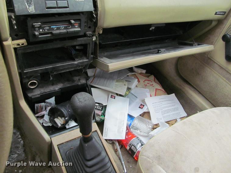 image for item K4953 1991 Dodge Shadow