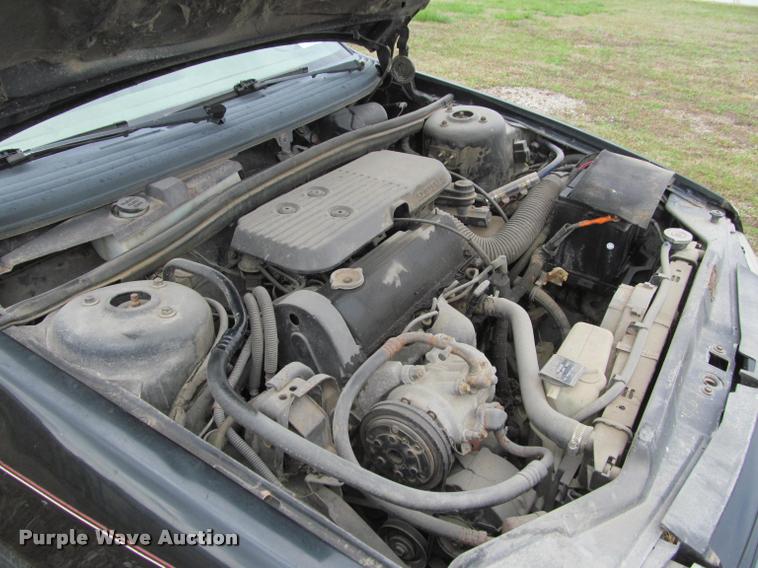 image for item K4953 1991 Dodge Shadow