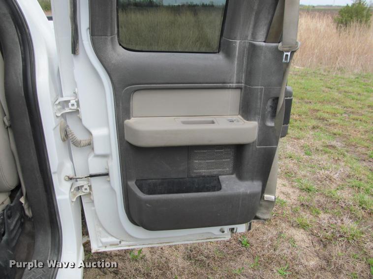 image for item K4954 2010 Ford F150 XLT SuperCab pickup truck