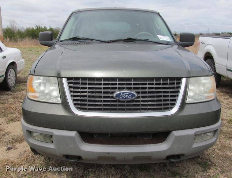 image for item K4955 2003 Ford Expedition XLT SUV