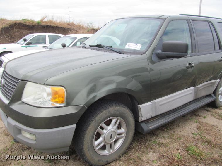 image for item K4955 2003 Ford Expedition XLT SUV