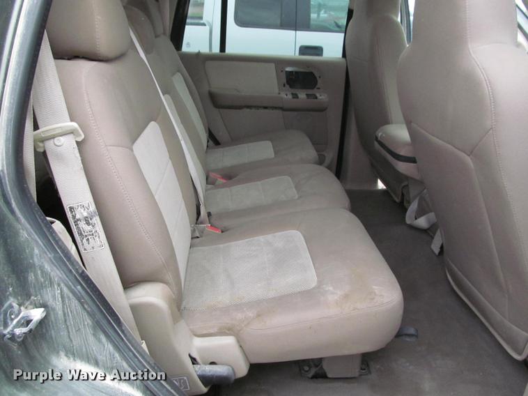 image for item K4955 2003 Ford Expedition XLT SUV