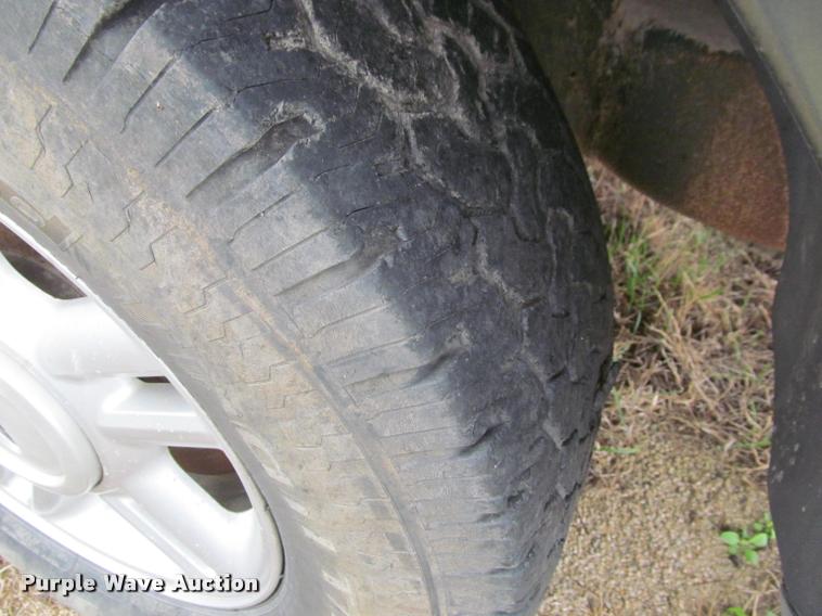 image for item K4955 2003 Ford Expedition XLT SUV