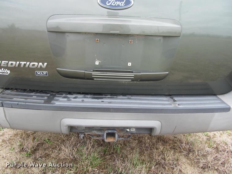 image for item K4955 2003 Ford Expedition XLT SUV