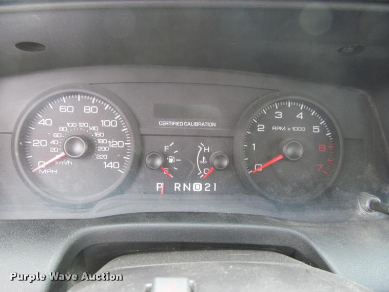 image for item K4956 2006 Ford Crown Victoria Police Interceptor