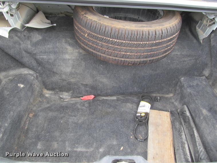 image for item K4956 2006 Ford Crown Victoria Police Interceptor