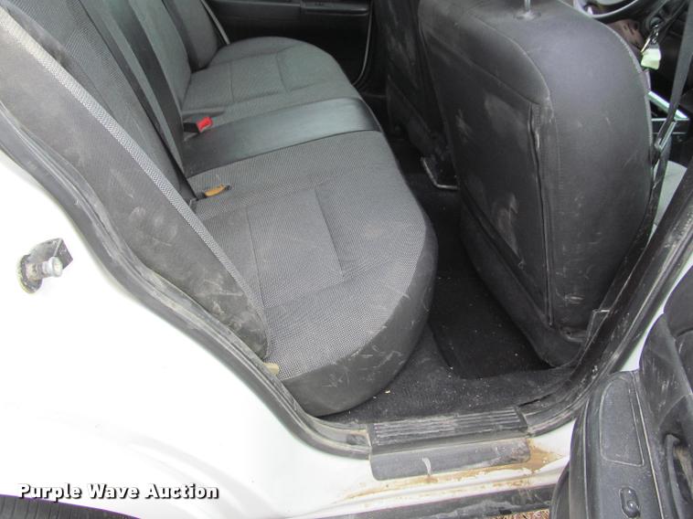 image for item K4957 2008 Ford Crown Victoria Police Interceptor