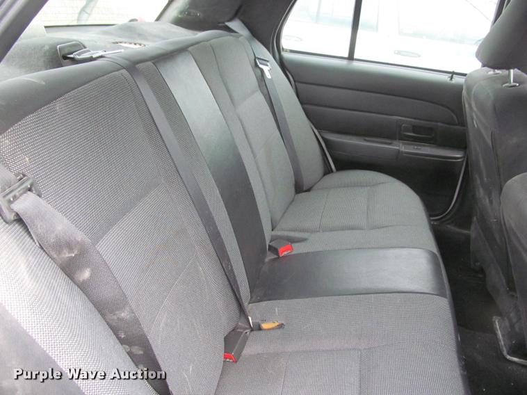 image for item K4957 2008 Ford Crown Victoria Police Interceptor