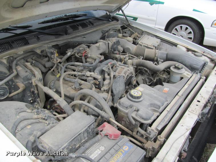 image for item K4957 2008 Ford Crown Victoria Police Interceptor