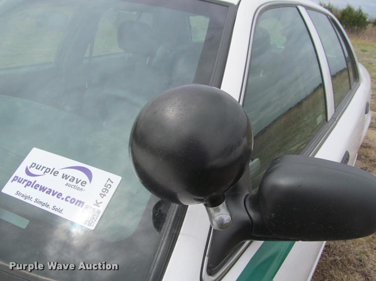 image for item K4957 2008 Ford Crown Victoria Police Interceptor