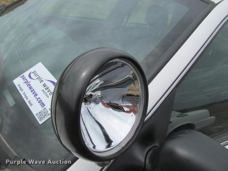 image for item K4957 2008 Ford Crown Victoria Police Interceptor