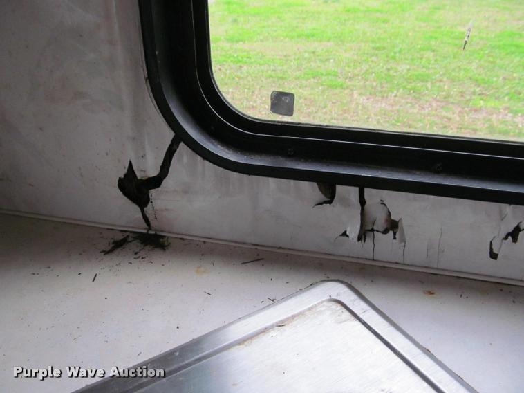 image for item K4960 1997 Coachmen 349R5 camper