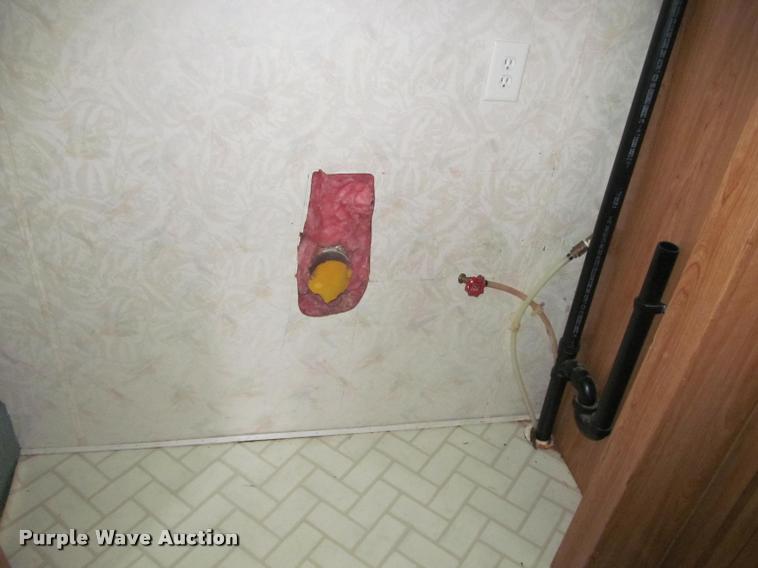 image for item K4960 1997 Coachmen 349R5 camper