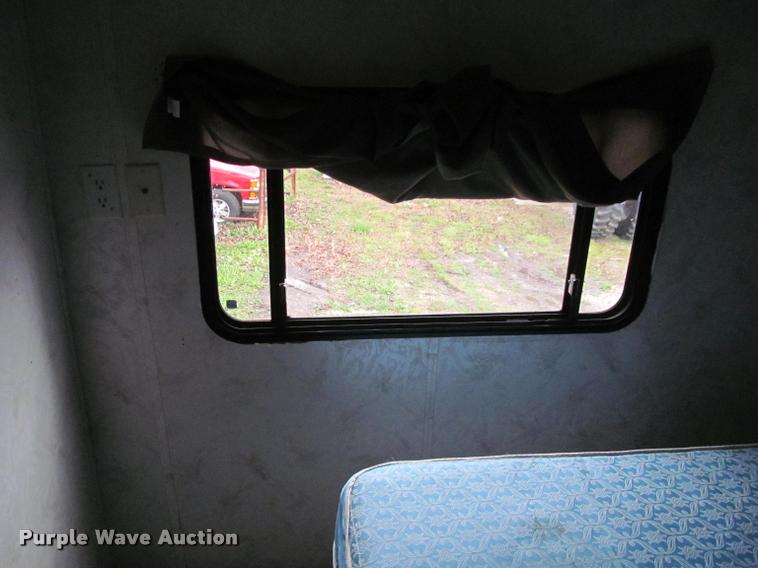 image for item K4960 1997 Coachmen 349R5 camper