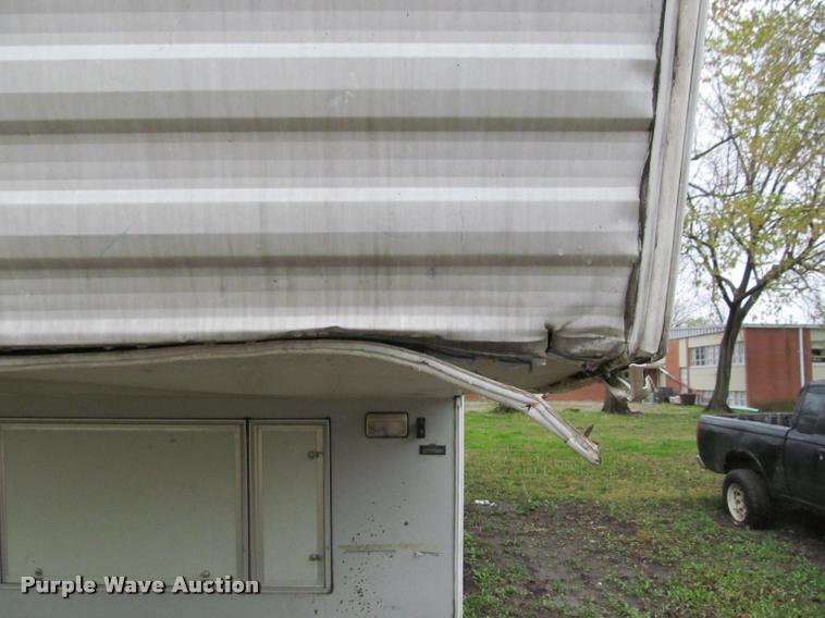 image for item K4960 1997 Coachmen 349R5 camper