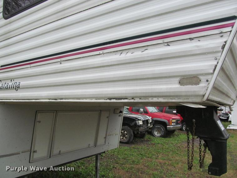 image for item K4960 1997 Coachmen 349R5 camper