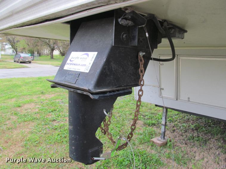 image for item K4960 1997 Coachmen 349R5 camper