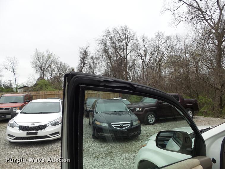 image for item K7689 2005 Nissan Murano SUV