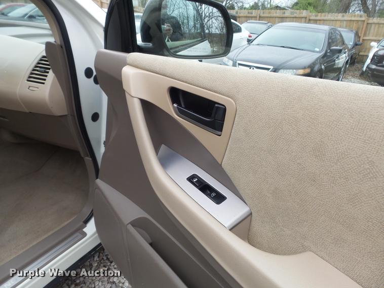 image for item K7689 2005 Nissan Murano SUV