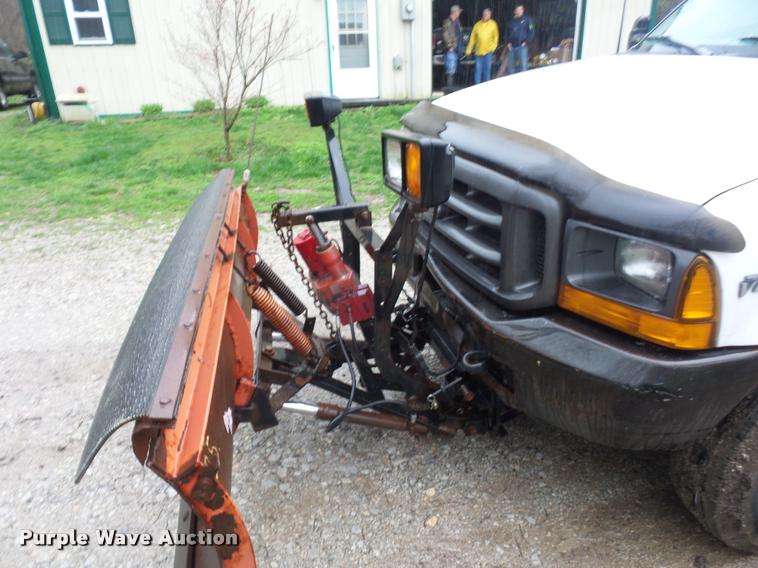 image for item L4664 1999 Ford F350 Super Duty SuperCab pickup truck