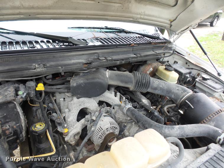 image for item L4664 1999 Ford F350 Super Duty SuperCab pickup truck