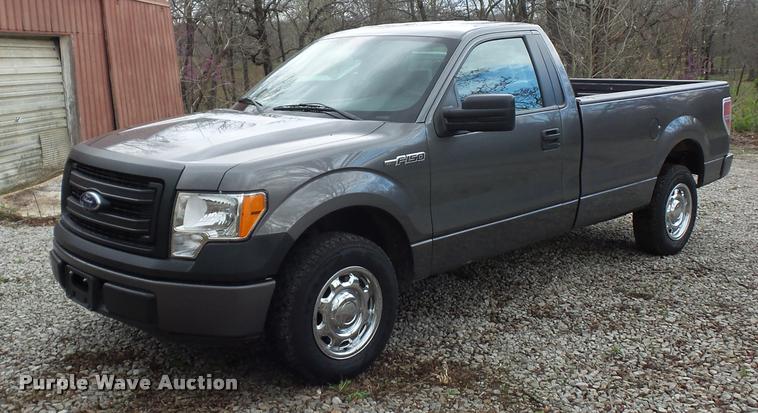 image for item L4669 2013 Ford F150 pickup truck