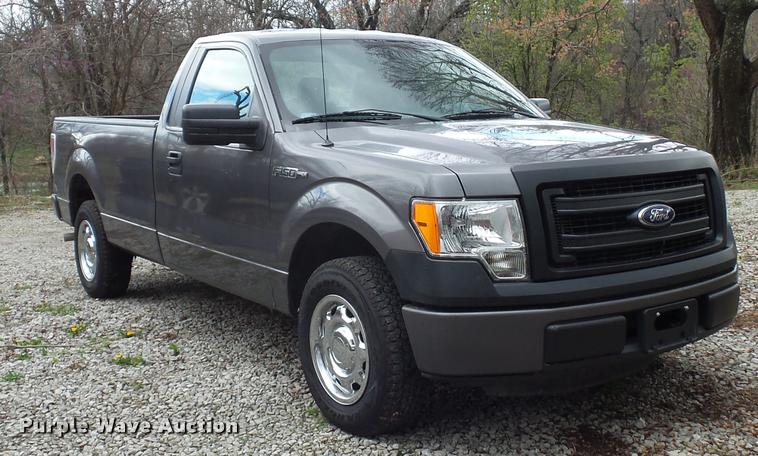 image for item L4669 2013 Ford F150 pickup truck