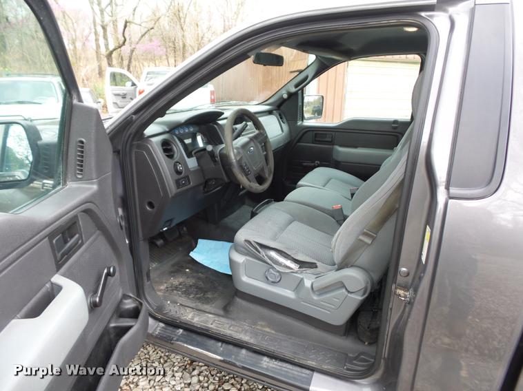 image for item L4669 2013 Ford F150 pickup truck