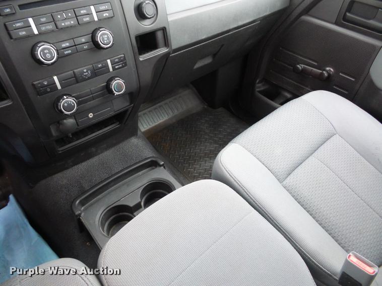 image for item L4669 2013 Ford F150 pickup truck