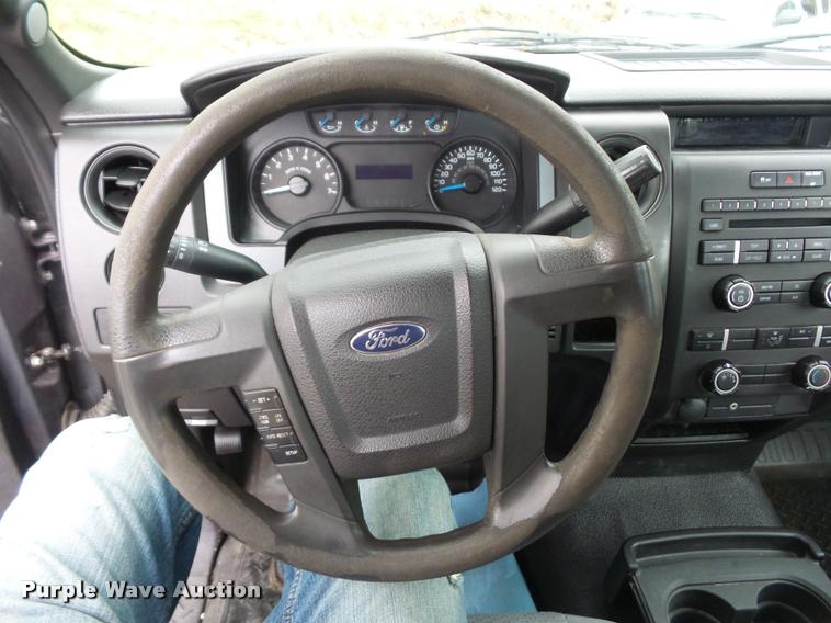 image for item L4669 2013 Ford F150 pickup truck