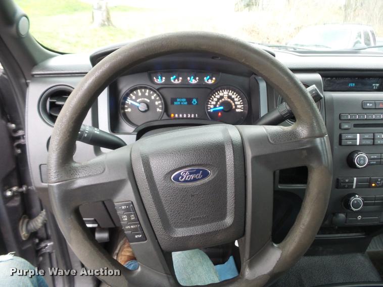 image for item L4669 2013 Ford F150 pickup truck
