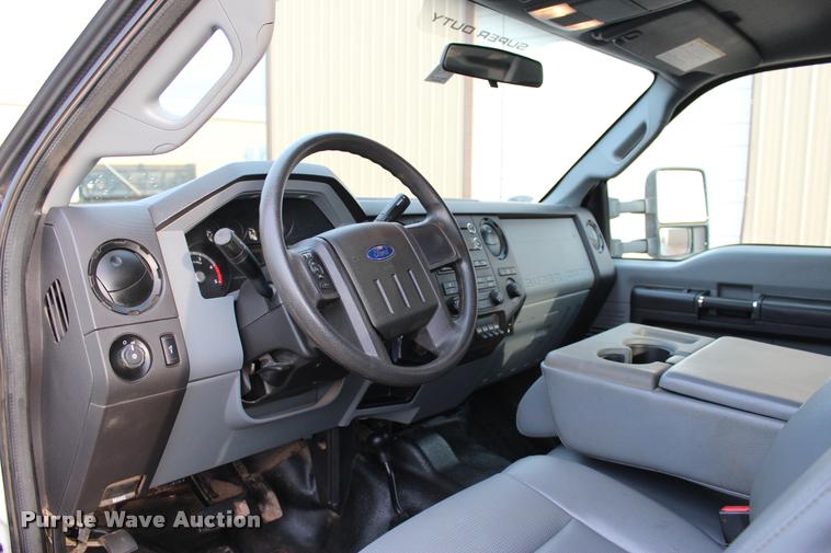 image for item L4956 2014 Ford F350 Super Duty CrewCab flatbed pickup truck