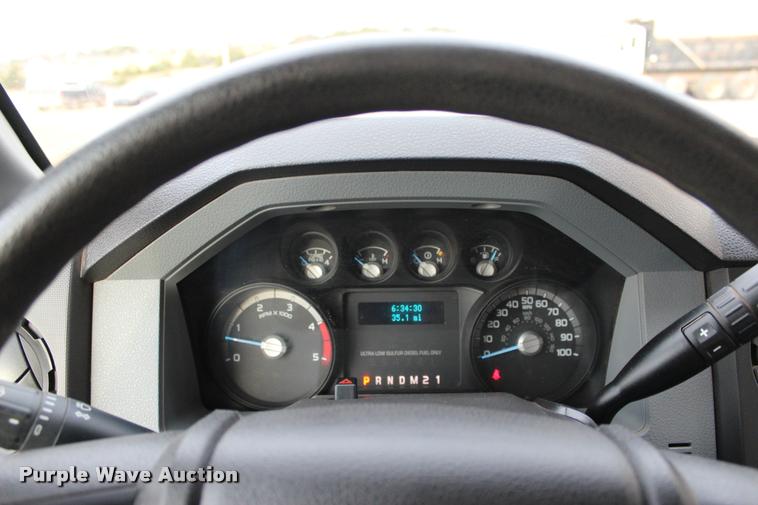 image for item L4956 2014 Ford F350 Super Duty CrewCab flatbed pickup truck