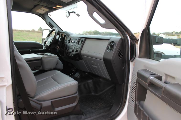 image for item L4956 2014 Ford F350 Super Duty CrewCab flatbed pickup truck