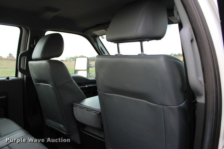 image for item L4956 2014 Ford F350 Super Duty CrewCab flatbed pickup truck