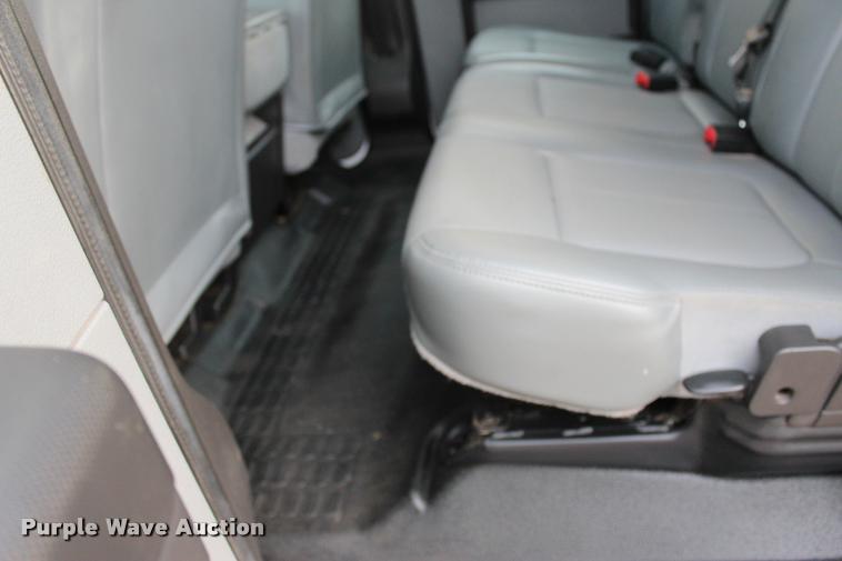 image for item L4956 2014 Ford F350 Super Duty CrewCab flatbed pickup truck