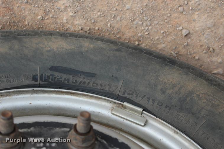 image for item L4956 2014 Ford F350 Super Duty CrewCab flatbed pickup truck