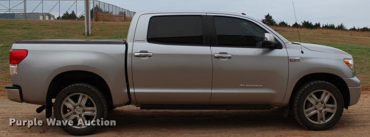 image for item L4957 2012 Toyota Tundra Limited CrewMax pickup truck