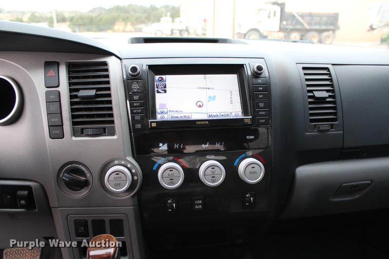 image for item L4957 2012 Toyota Tundra Limited CrewMax pickup truck